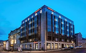 Hampton Glasgow