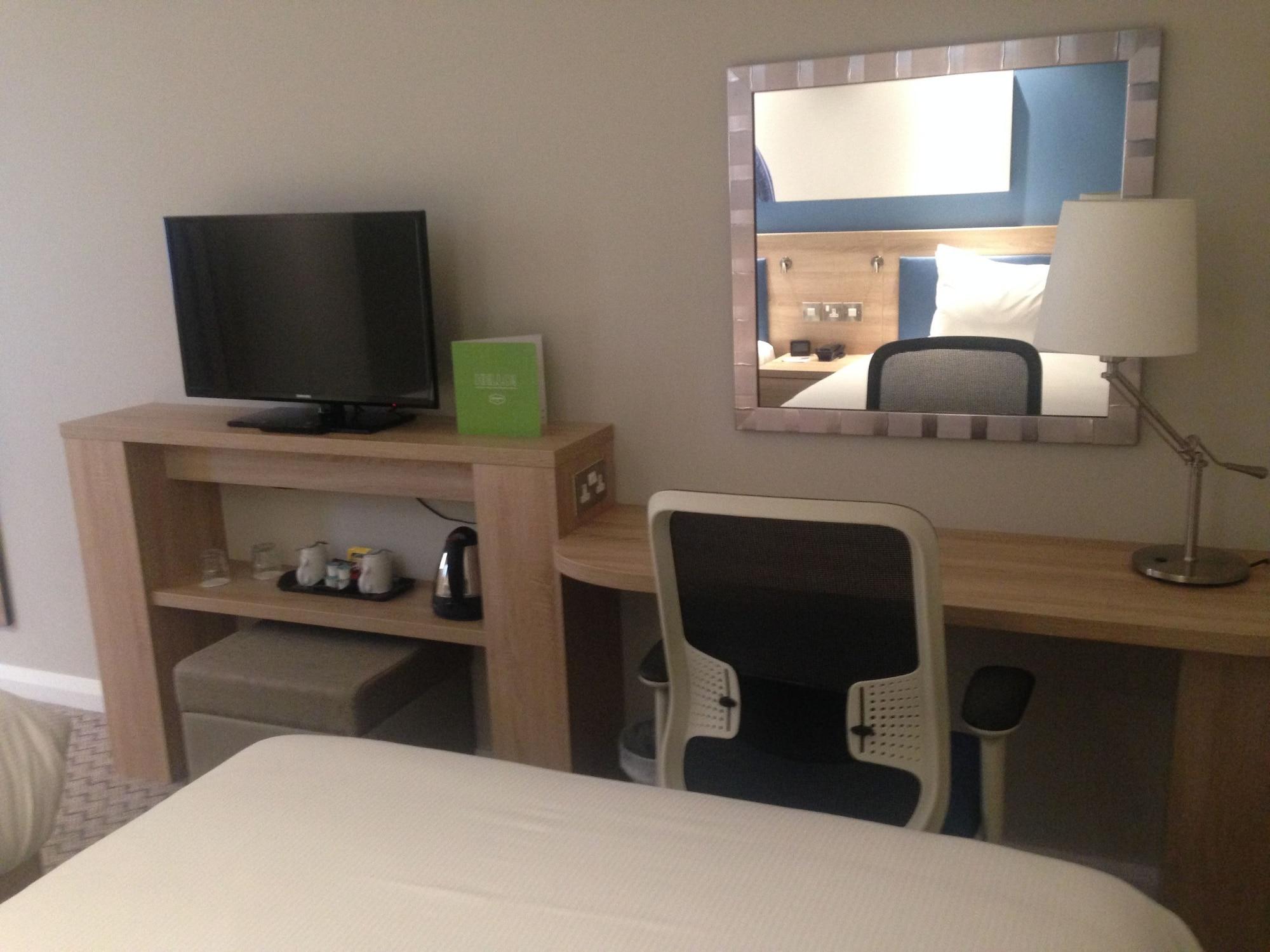 Hampton By Hilton Glasgow Central Экстерьер фото
